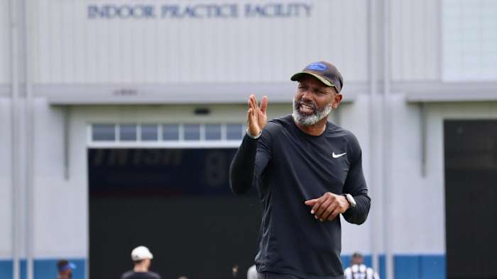 Florida Gators secondary coach Corey Raymond